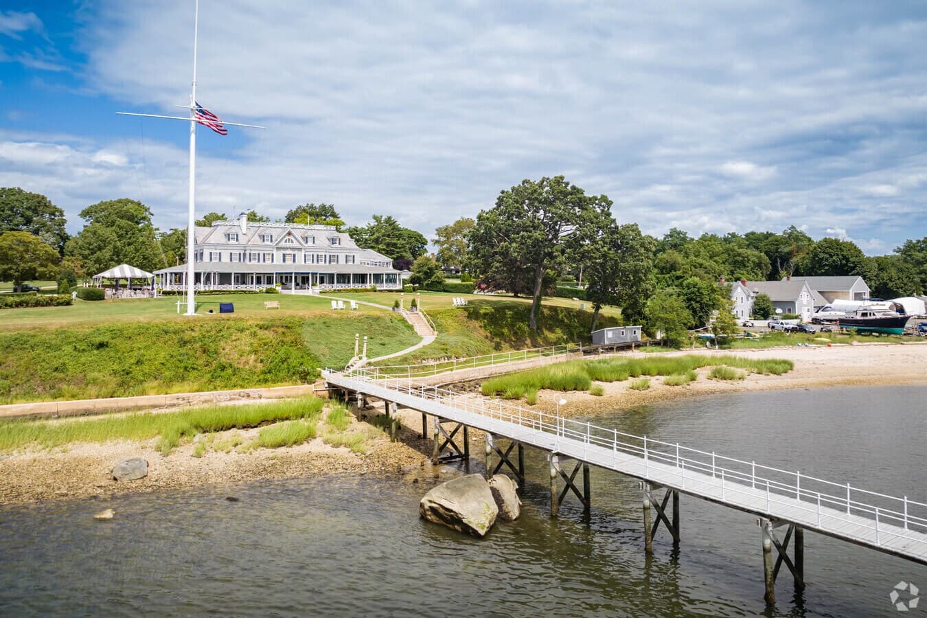 Centre Island shoreline