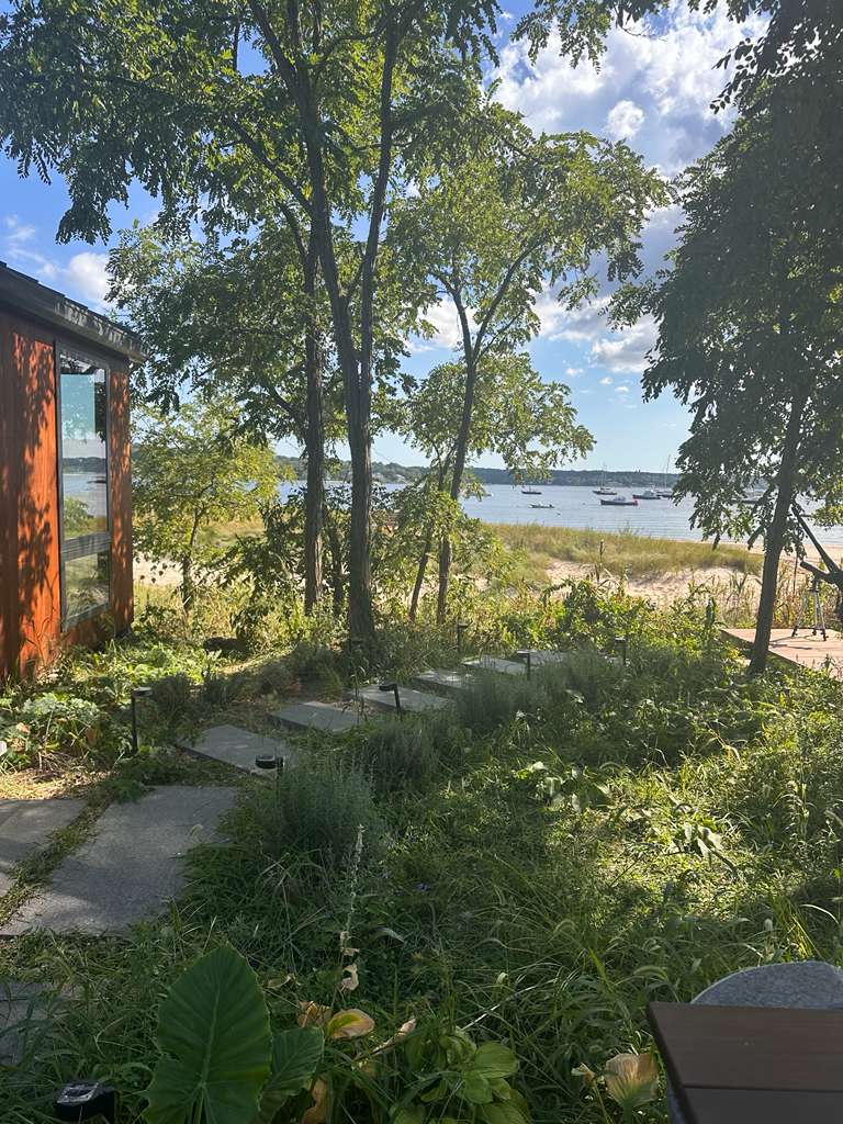 Centre Island resident photo